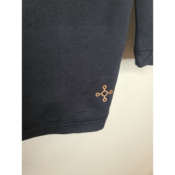 Tommie Copper black long sleeve v-neck shirt - medium - Picture 3 of 4